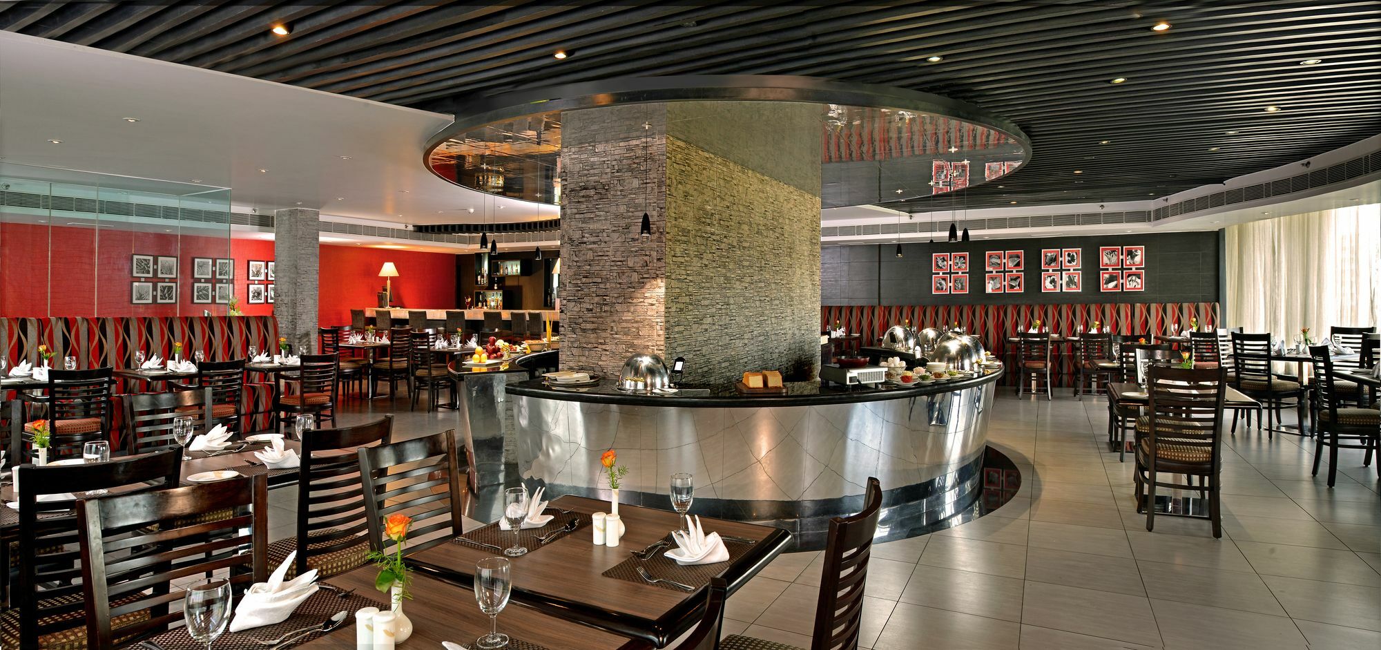 Savoy Suites Manesar Гургаон Экстерьер фото