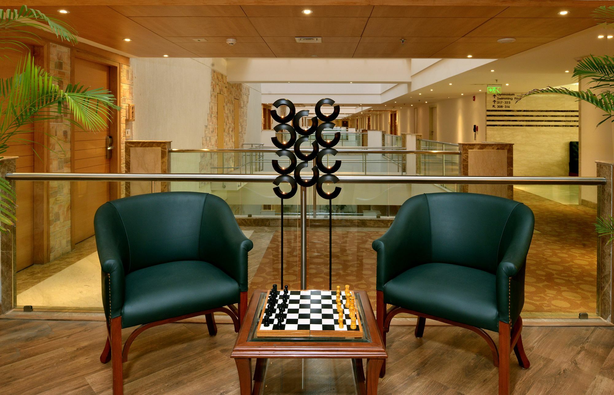 Savoy Suites Manesar Гургаон Экстерьер фото